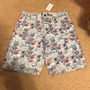 NWT - Boys Tropical Blue & pink palm shorts - Sz 7